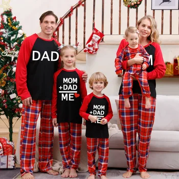 Для мамы, папы, детей, Одинаковые Рождественские пижамы для семьи, Рождественский пижамный комплект в клетку с надписью 