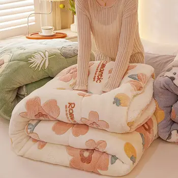 Зимнее стеганое одеяло, теплое одеяло с двусторонней полиэстеровой флисовой оболочкой, пуховое одеяло с наполнителем из перьевой ткани, теплое одеяло