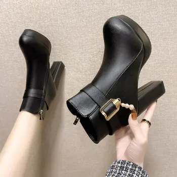Новые осенние модные женские ботинки на платформе плюс бархатные теплые ботинки на пуговицах, зимняя обувь, модные женские черные ботинки по щиколотку