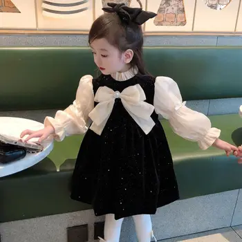 Платье для девочек во французском стиле, повседневная универсальная детская одежда для девочек, новинка 2023 года, черное Элегантное платье принцессы с длинными рукавами и рюшами и бантом